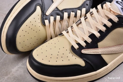 Hyperoad 1 x Travis Scott Jordan Air 1010